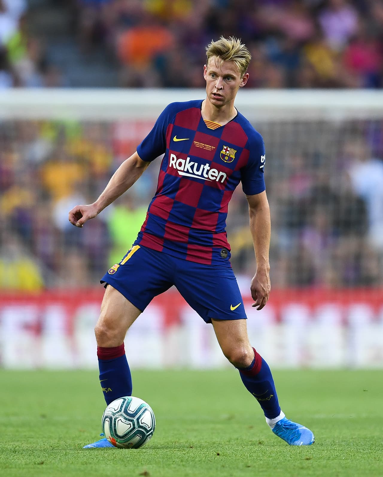 Ahora, Nike anhela tener a dos candidatos a ganar la Champions League como el Barcelona y el Liverpool FC.