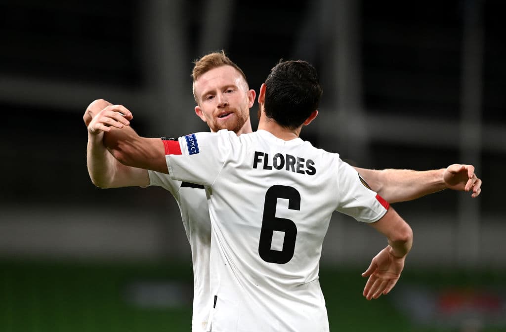 Nketiah (12’), El Nenny (18’), Willock (67’) y Balogun (80’) hicieron los tantos para el equipo del estratega español. Flores (22’) y Hoare (85’) descantaron por el conjunto irlandés. Arsenal enfrentará al Burnley en su siguiente compromiso del máximo circuito del futbol inglés, donde se ubican en la parte baja de la tabla.