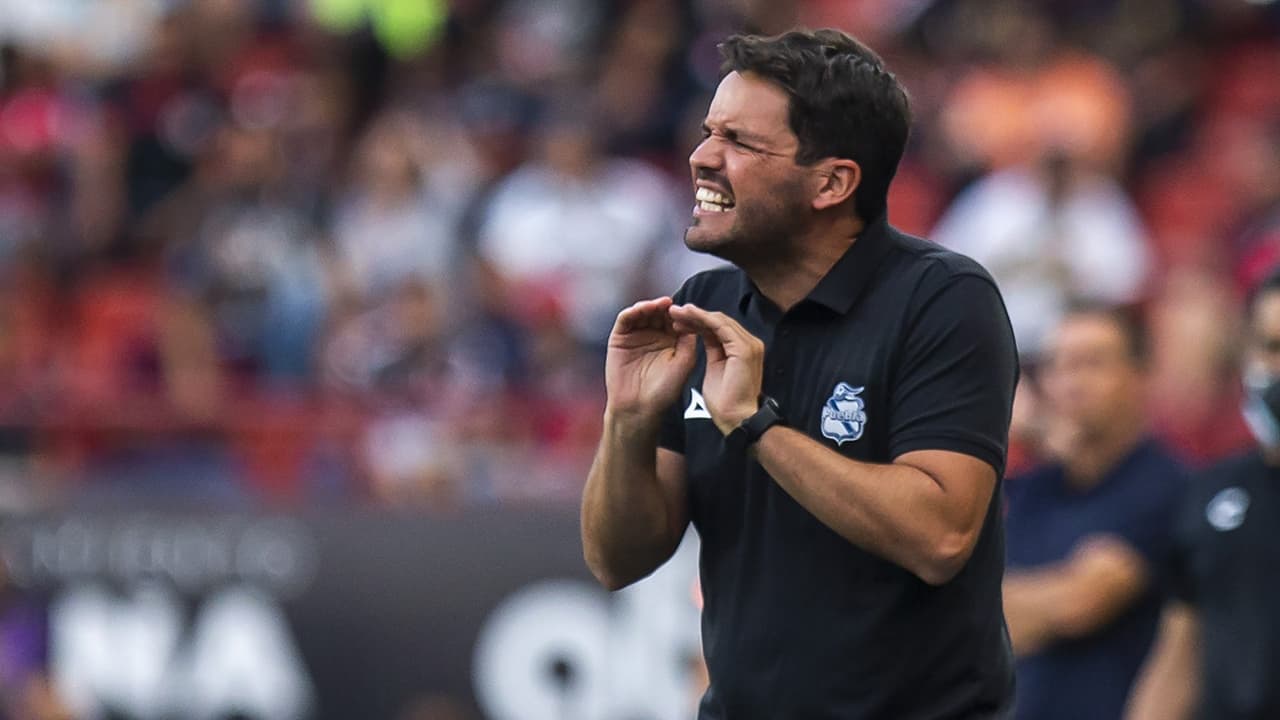 Nicolás Larcamón espera que ante Bravos se sumen tres puntos después de ocho juegos sin hacerlo en Liga MX.