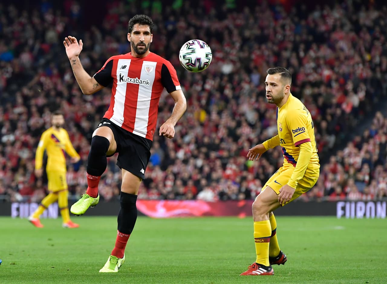Con gol de Iñaki Williams al minuto 93, Athletic gana y elimina al Barcelona de la Copa del Rey.