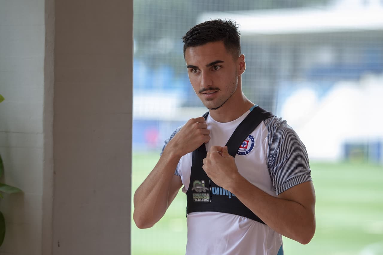 Stephen Eustáquio le costó al club cuatro millones de dólares.