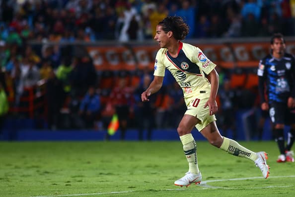 La ‘joya’ de las Águilas del América, Diego Lainez, marca su primer gol mexicano y colabora con doblete en el triunfo 3-1 ante los Tuzos.