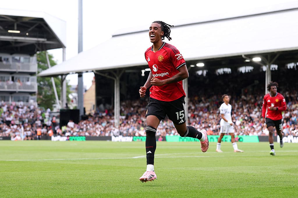 LENY YORO - Manchester United