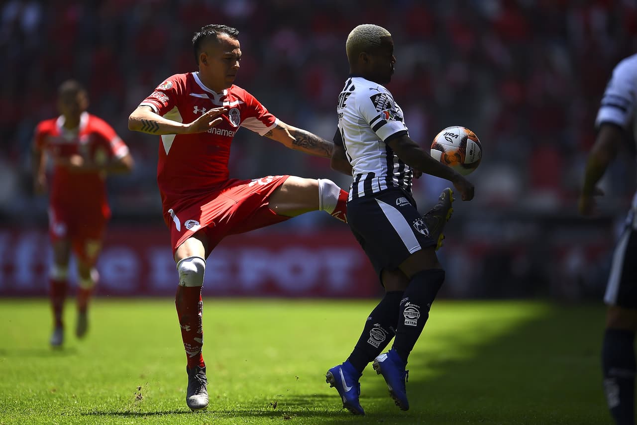 El estadio Nemesio Diez vio a un Toluca dispuesto a sacudirse de un torneo muy irregular.