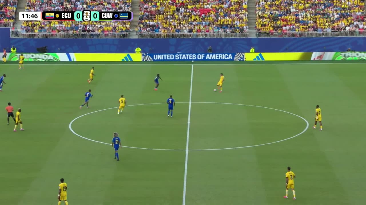¡TIRO ATAJADO! disparo por John Yeboah.