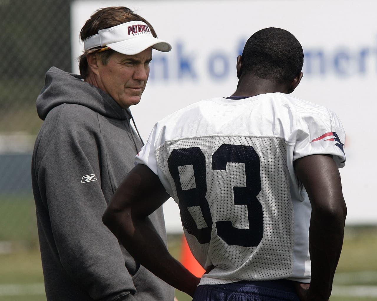 <b>"Do Your Job"</b>
<br>- Haz tu trabajo.
<br>- Esta frase que tomó fuerza en 2014, es una de las fórmulas de Belichick.
<br>- Aquél jugador que no cumple con esta principal característica, no tiene cabida en el equipo, no importa cómo te llames.