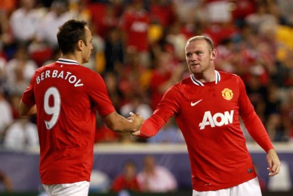 Wayne Rooney y Dimitar Berbatov jugaron disputaron con el Manchester United la edición del 2010.