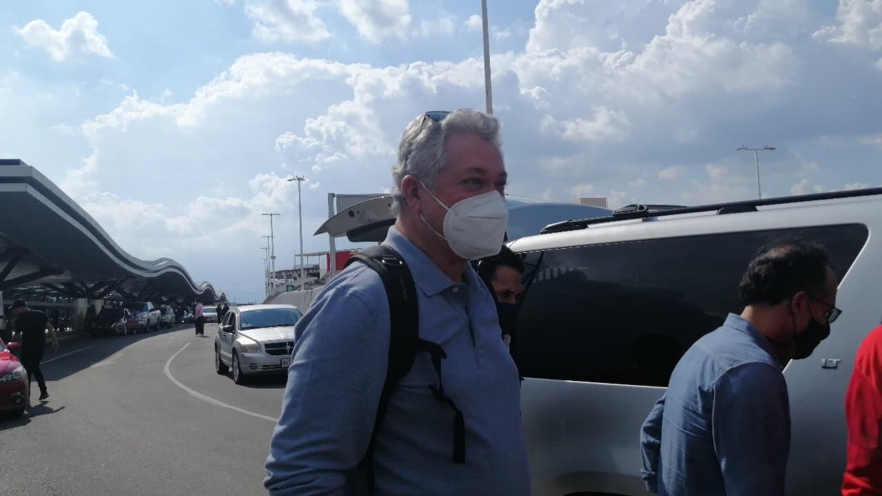 Víctor Manuel Vucetich llega a Guadalajara para dirigir a Chivas