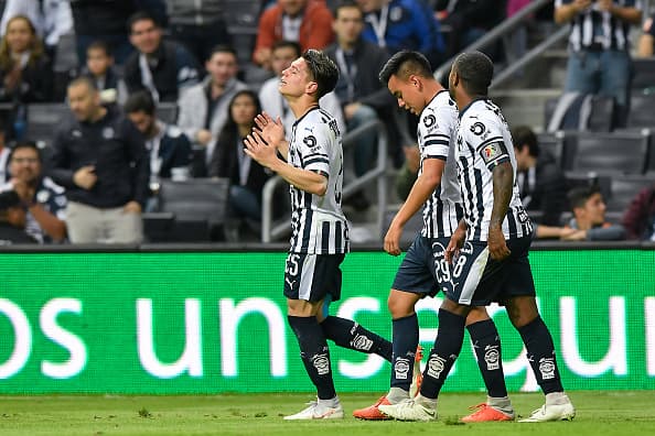 Jonathan González amplió la ventaja y puso el 2-0 sobre los hidalguenses al minuto 51 con una gran jugada individual dentro del área y definió con el marco descubierto.