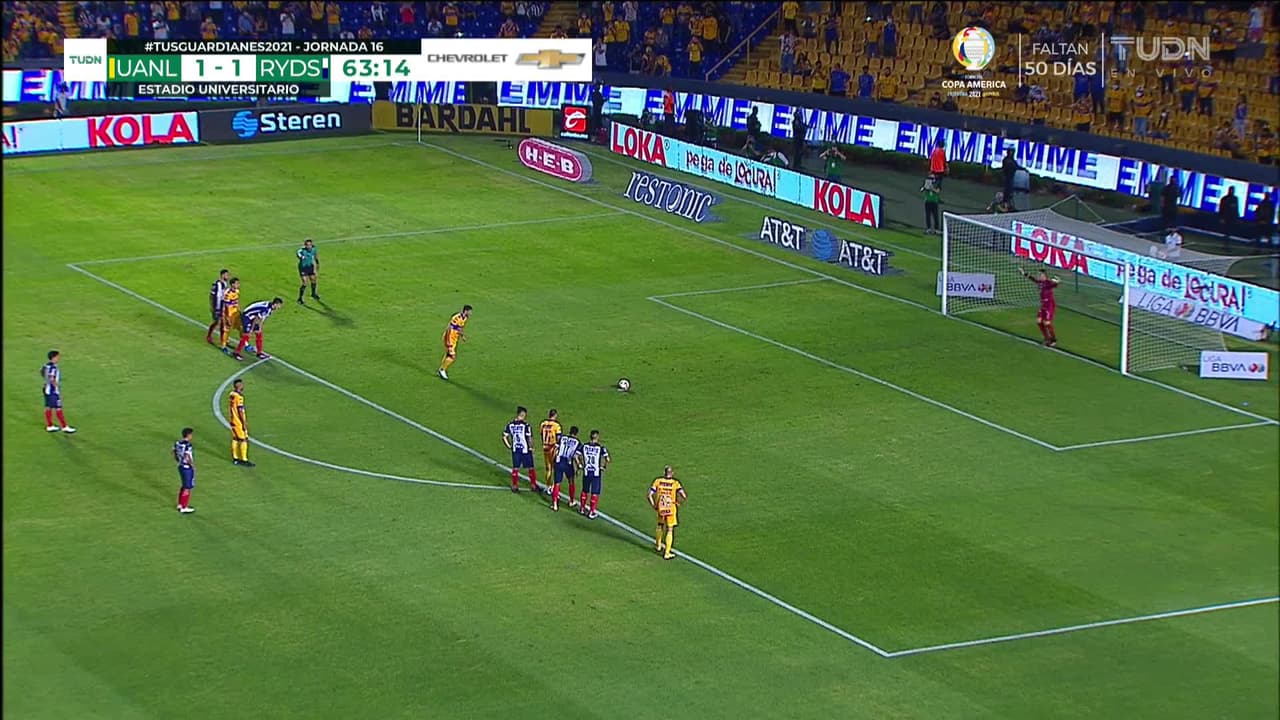 ¡GOOOL! André-Pierre Gignac anota para Tigres.