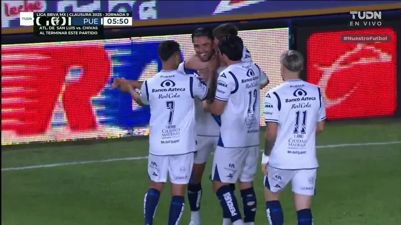 ¡Gol no! ¡Golazo de Marín! Clavo el balón en el ángulo para abrir el marcador