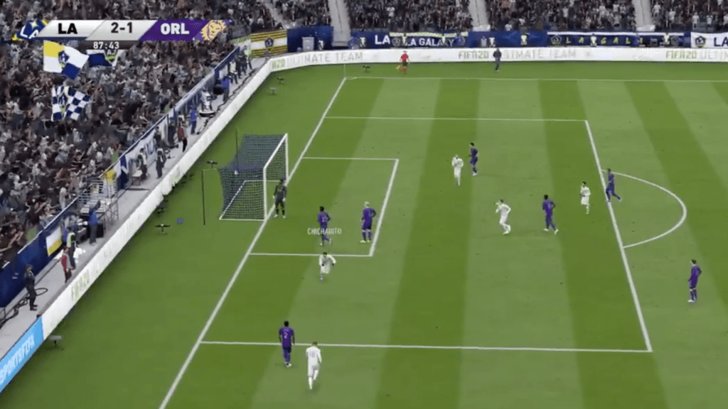 ¡Ya se estrenó! Chicharito anotó primer doblete en MLS