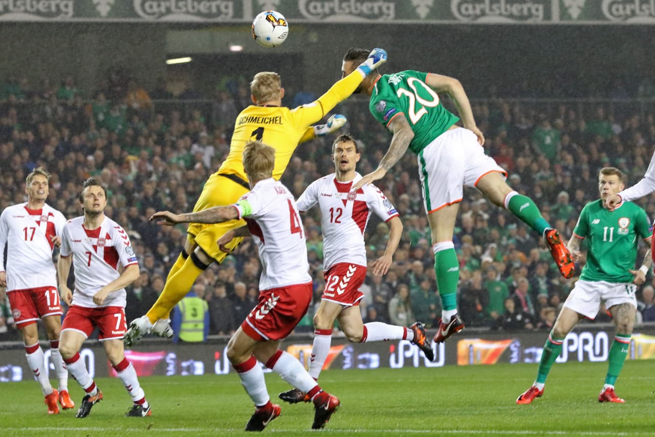 Al minuto 6, Shane Duffy le retribuía esa confianza a sus compatriotas con un gol de cabezazo y la ventaja temprana.