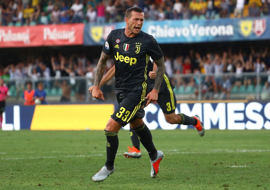 <b>Filippo Bernardeschi</b>, Juventus. el delantero entró dem cambio al minuto 56 por Juan Cuadrado. A los tres minutos del descuento marcó el gol con el que Juventus superó 3-2 al Chievo en patio ajeno.