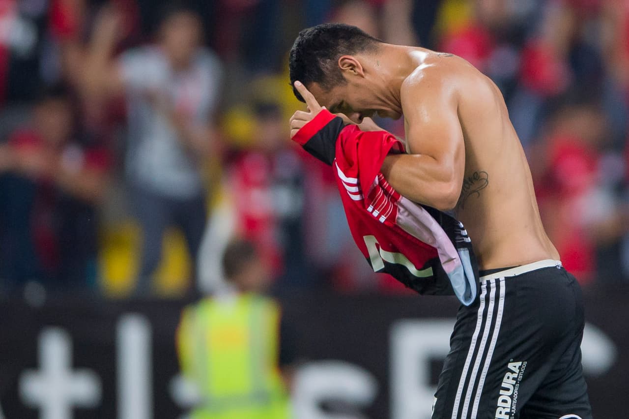 Daniel Arreola ingresó de cambio para poner el 1-0 al minuto 87.