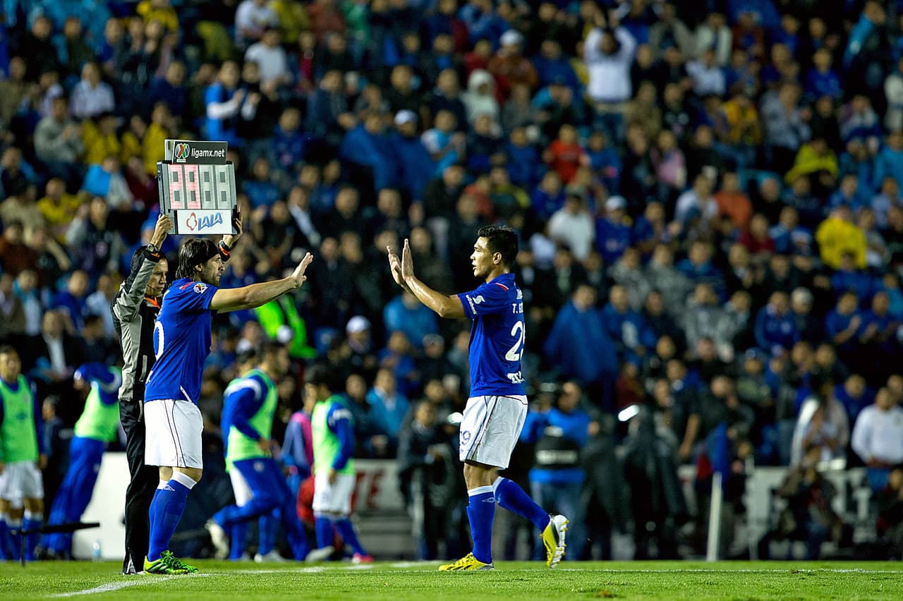 Incluso, en la final, el colombiano falló un gol que pudo ser determinante en la definición del título y por ello fue sustituido.