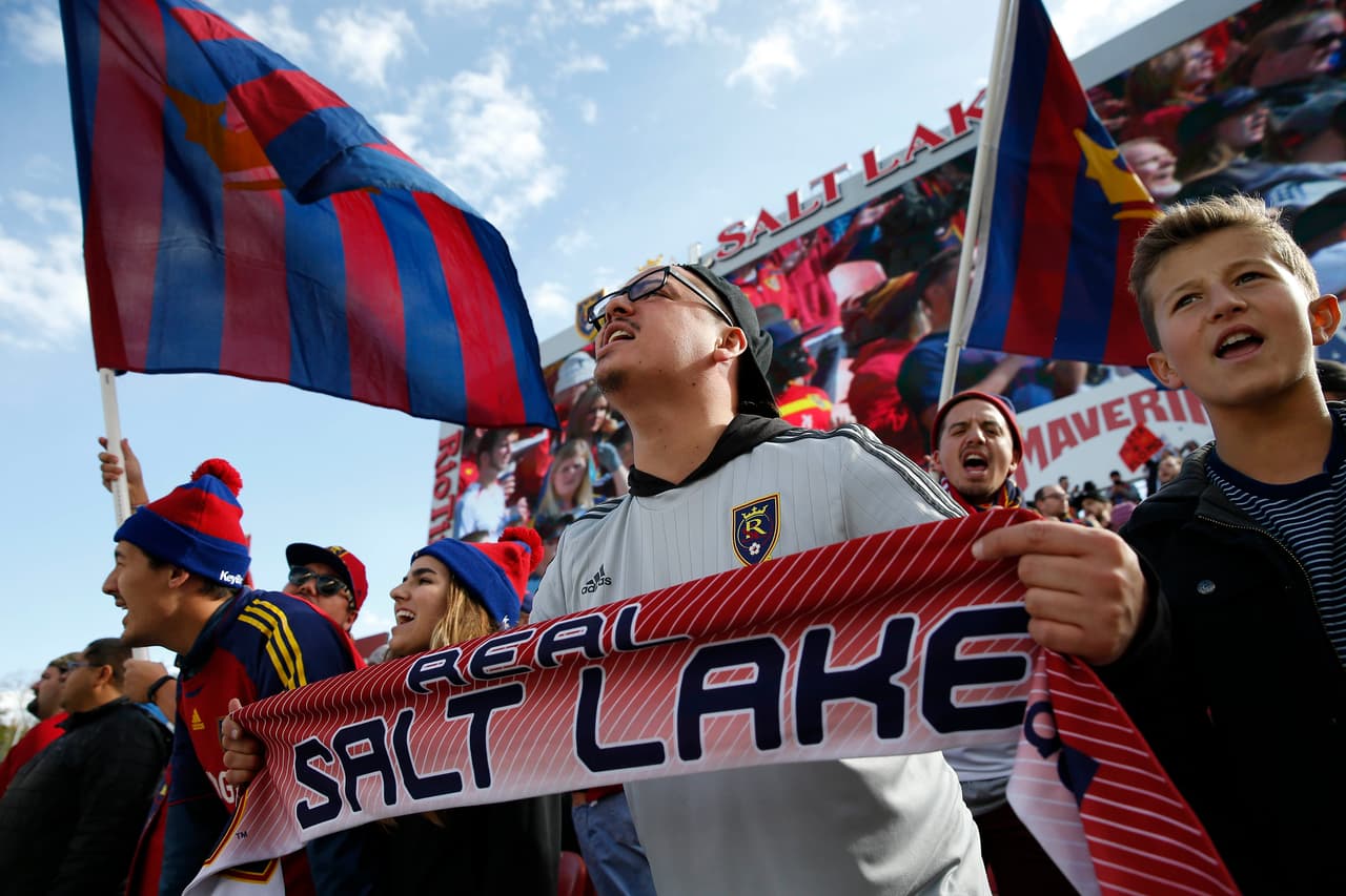 El sentimiento nunca se extingue en los aficionados del estado de Utah (USA Today Images)