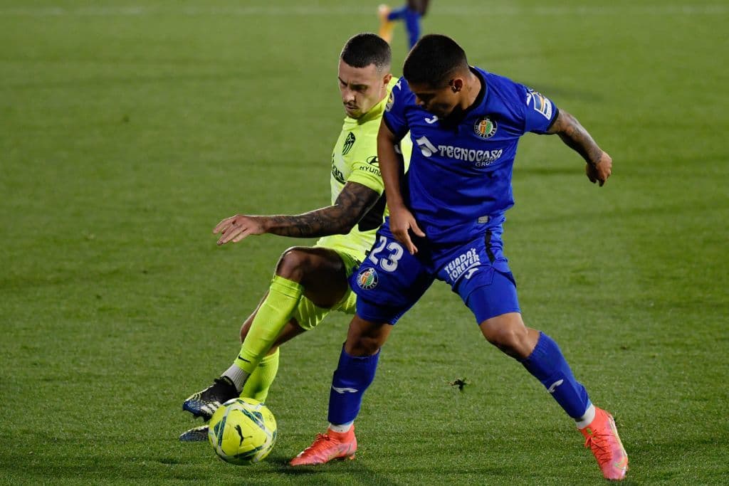 Atlético de Madrid y Getafe no consiguen romper el empate 0-0 y se conforman con un punto. Los Colchonero continúan como líderes del torneo y el Getafe se queda en la décimo quinta posición.