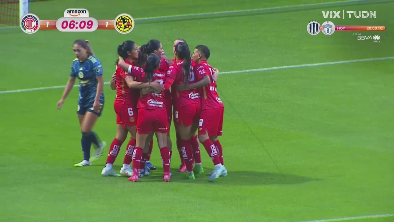 ¡Gol de Toluca! Faustine Robert remata sola en al área y pone el empate