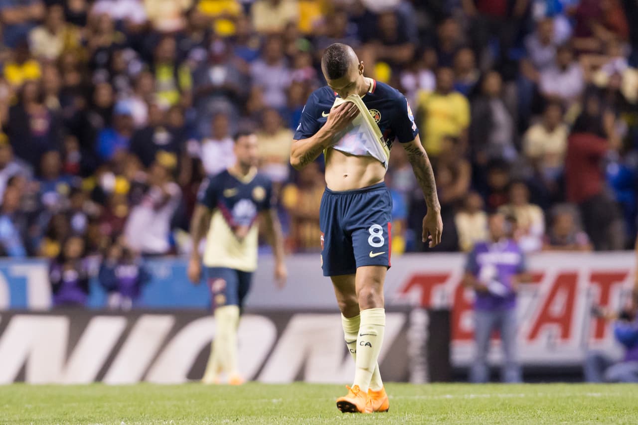 <b>Puebla 3-1 América | Liga MX | Fecha 16 | Clausura 2018</b>
<br>20/abril/2018 | El XI de América: Agustín Marchesín, Bruno Valdéz, Paul Aguilar, Carlos Vargas, Emanuel Aguilera, Andrés ibarguen, Diego Lainez, Guido Rodríguez, Renato Ibarra, Matheus Uribe y Oribe Peralta. Esta es la representación gráfica de cómo abandonaron el campo los jugaadores azulcremas.