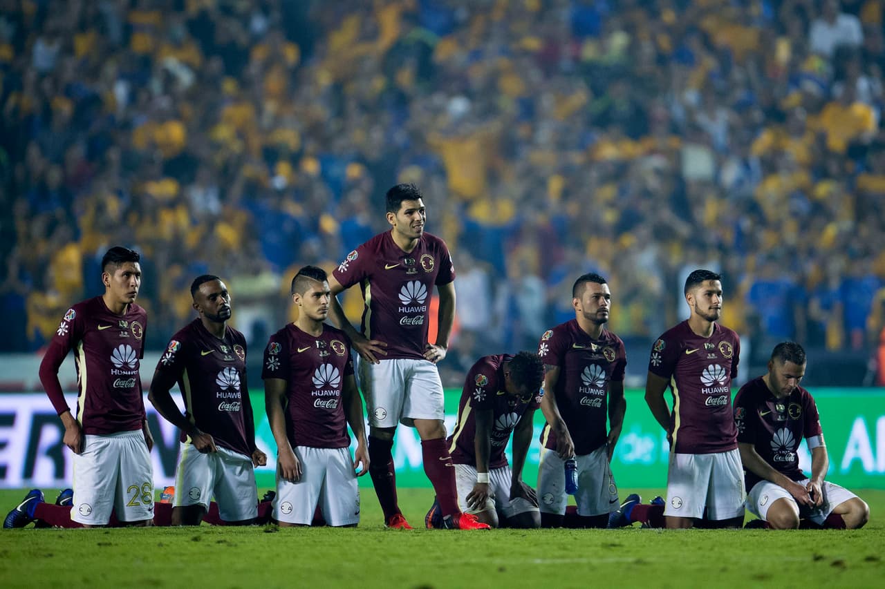 Tras goles de Édson Álvarez y Jesús Dueñas, el juego se fue a la definición por penales en los que Tigres se coronó campeón.