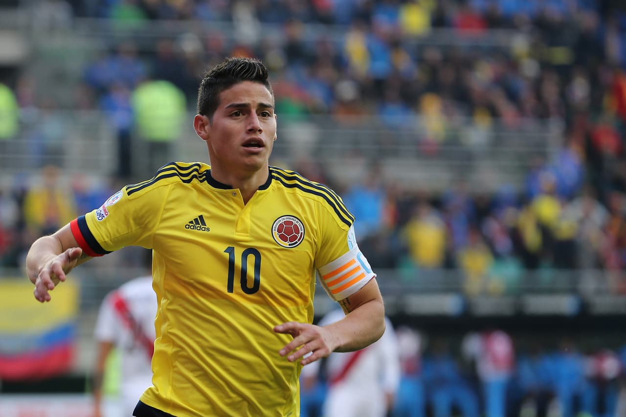 James Rodríguez no termina por ser el explosivo y creativo jugador que deslumbro en el Mundial pasado, incluso el estrés dentro del terreno de juego ha hecho que muestre su lado violento como fue contra Perú.