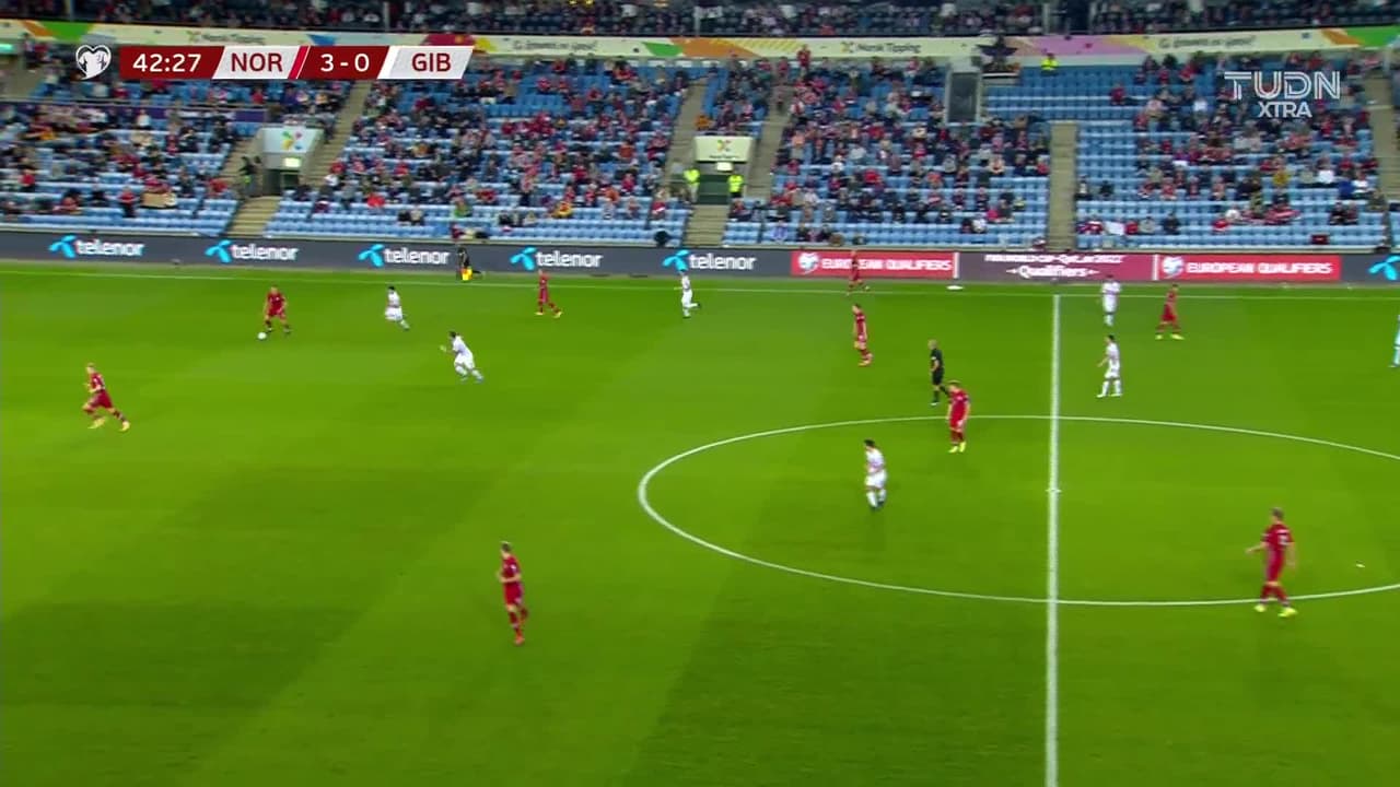 ¡GOL!  anota para Gibraltar. ["Reece"] ["Styche"]