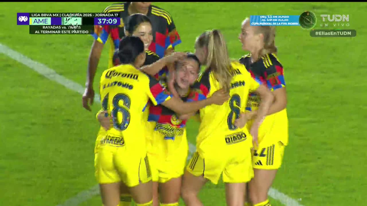 ¡Llegó el primero! Alexa Soto logra abrir el marcador tras pelear el esférico en el área