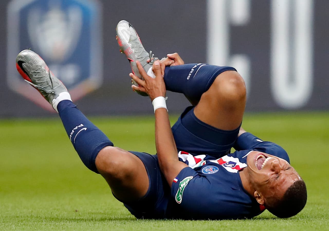 PSG descarta fractura de Kylian Mbappé
