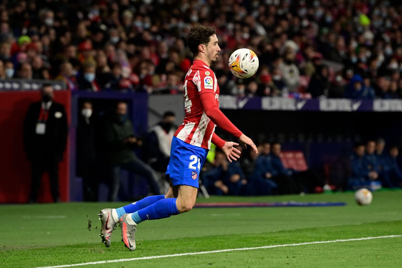 El Atlético de Madrid goleó al Alavés con sendos dobletes de Joao Félix y Luis Suárez.