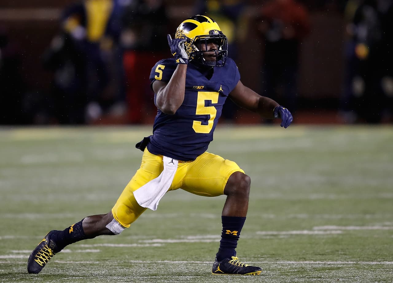# 21
<b>JABRILL PEPPERS</b> – S |
<i>Michigan</i>
<br>