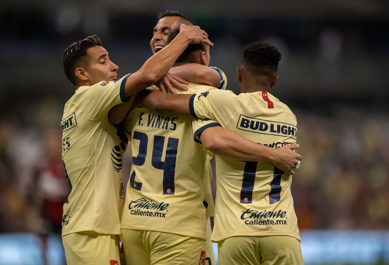 Tras una gran asistencia de Sebastián Córdoba, Federico Viñas anota y fima su doblete.