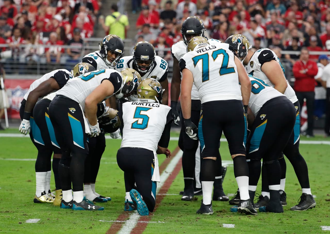 Los Jaguars son amplios favoritos ante los Colts. Las casas de apuesta les dan 9.5 puntos de ventaja.