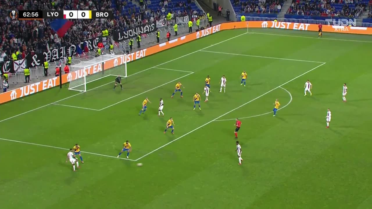 ¡Gol del Lyon! Ekambi puso el primero sobre el impetuoso Brondby