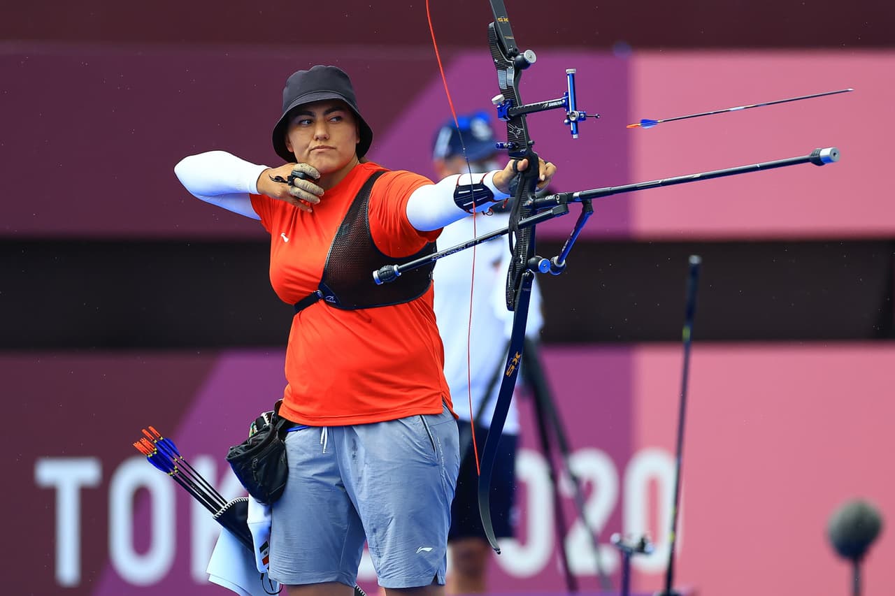 Alejandra Valencia clasifica a cuartos de final de tiro con arco