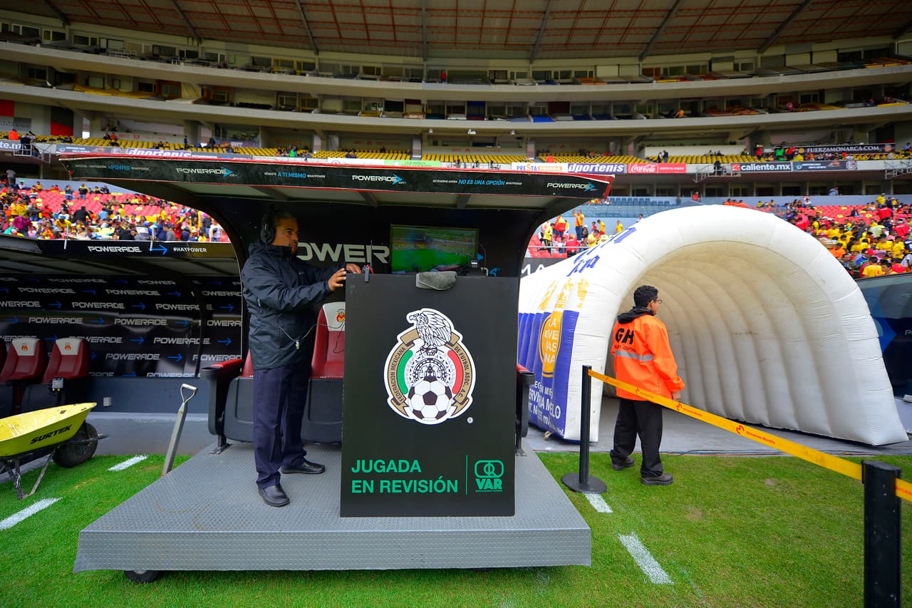 El juego que cerró la jornada 13 también contó con la presencia del VAR para ayudar al árbitro. La herramienta también estará presente en la próxima jornada.