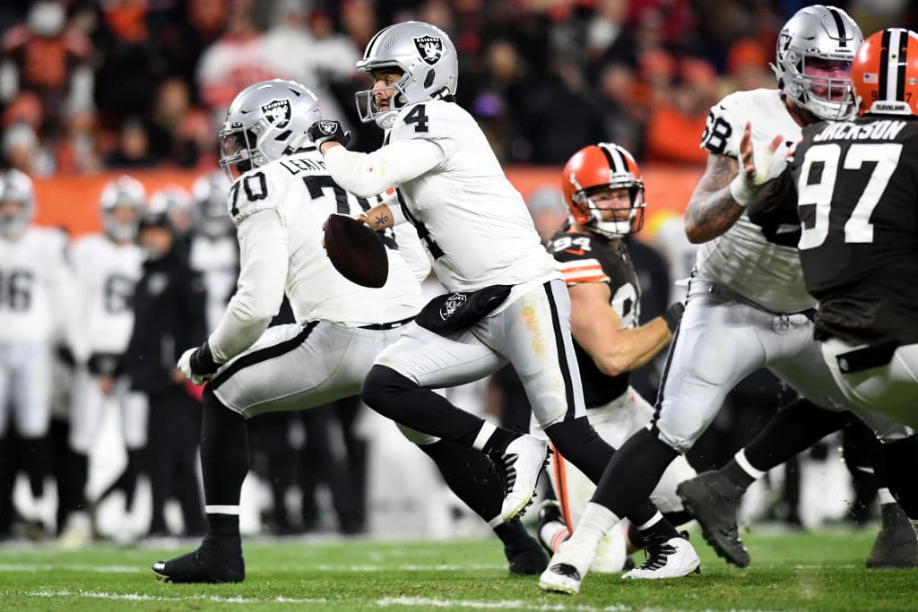 En un duelo de defensas, el local sale dañado y Las Vegas Raiders se quedan la victoria 16-14 sobre los Cleveland Browns.