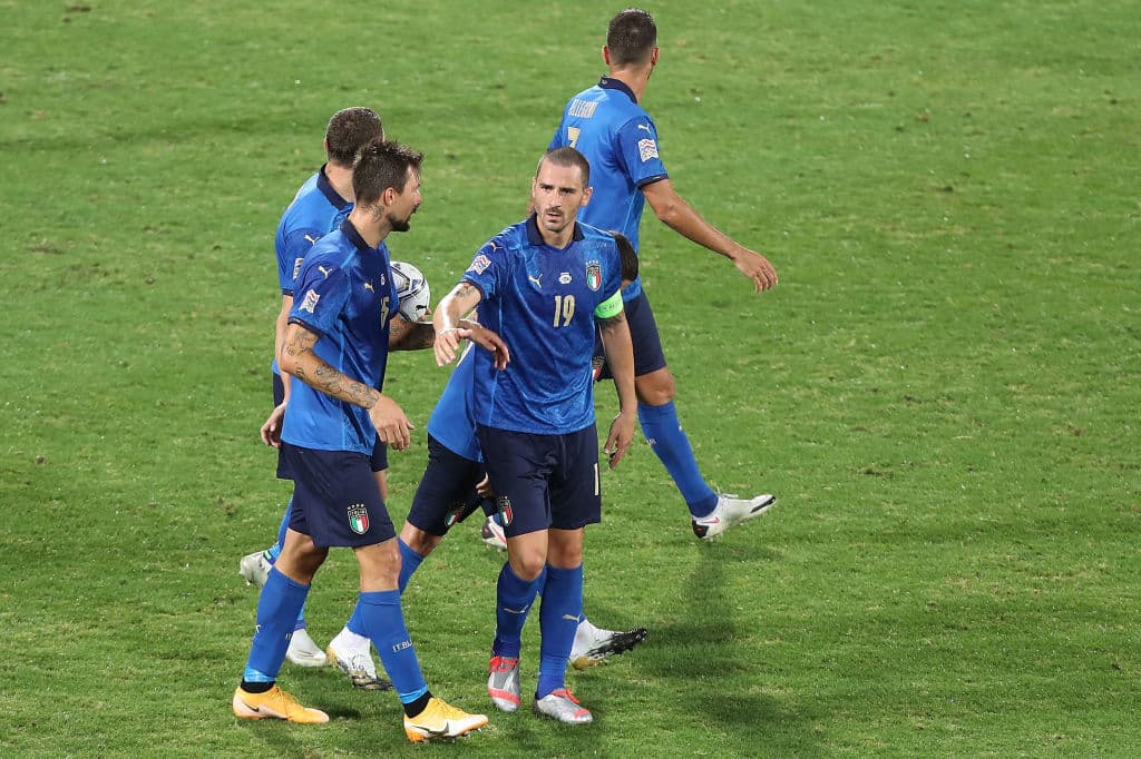 Edin Dzeko adelantó a los visitantes a los 57’ de juego. Stefano Sensi (67’) marcó el gol del empate.