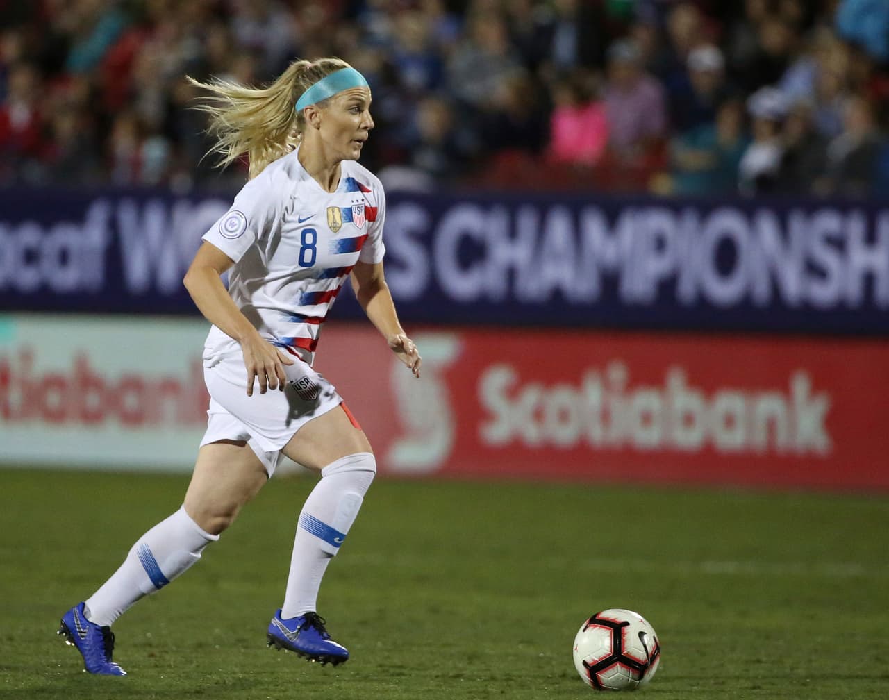 <b>Julie Ertz</b>. Integrante de la Selección de Estados Unidos y del Chicago Red Stars, oportunista en el área, una talentosa jugadora. Esposa del tight end de los Philadelphia Eagles, Zach Ertz.