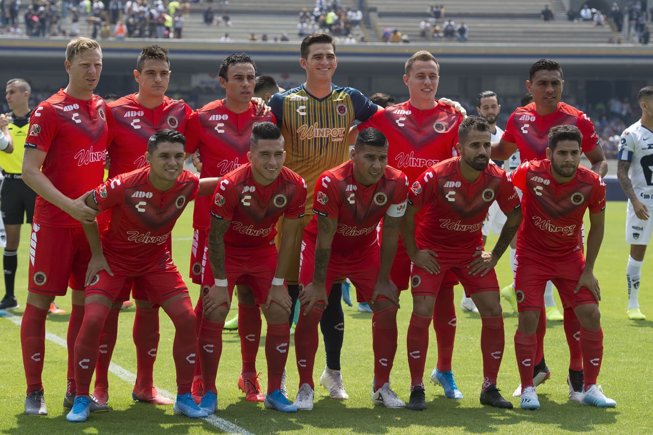 Jugadores discutidos por los seguidores de Pumas como Víctor Malcorra y Jeison Angulo pusieron los tantos del 2-0 sobre el pobre Veracruz.