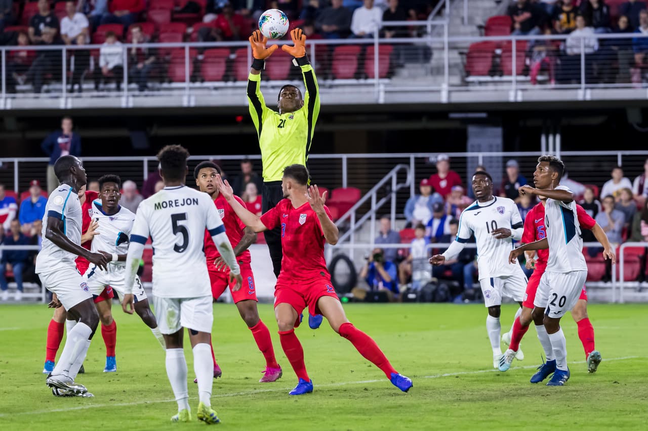 Anotaron McKennie (1´, 5´, 13’), Morris (9’), Sargent (40’), Pulisic (62’). Dario Ramos Morales hizo un autogol al minuto 37’. EEUU jugará ante Canadá el próximo 15 de octubre.