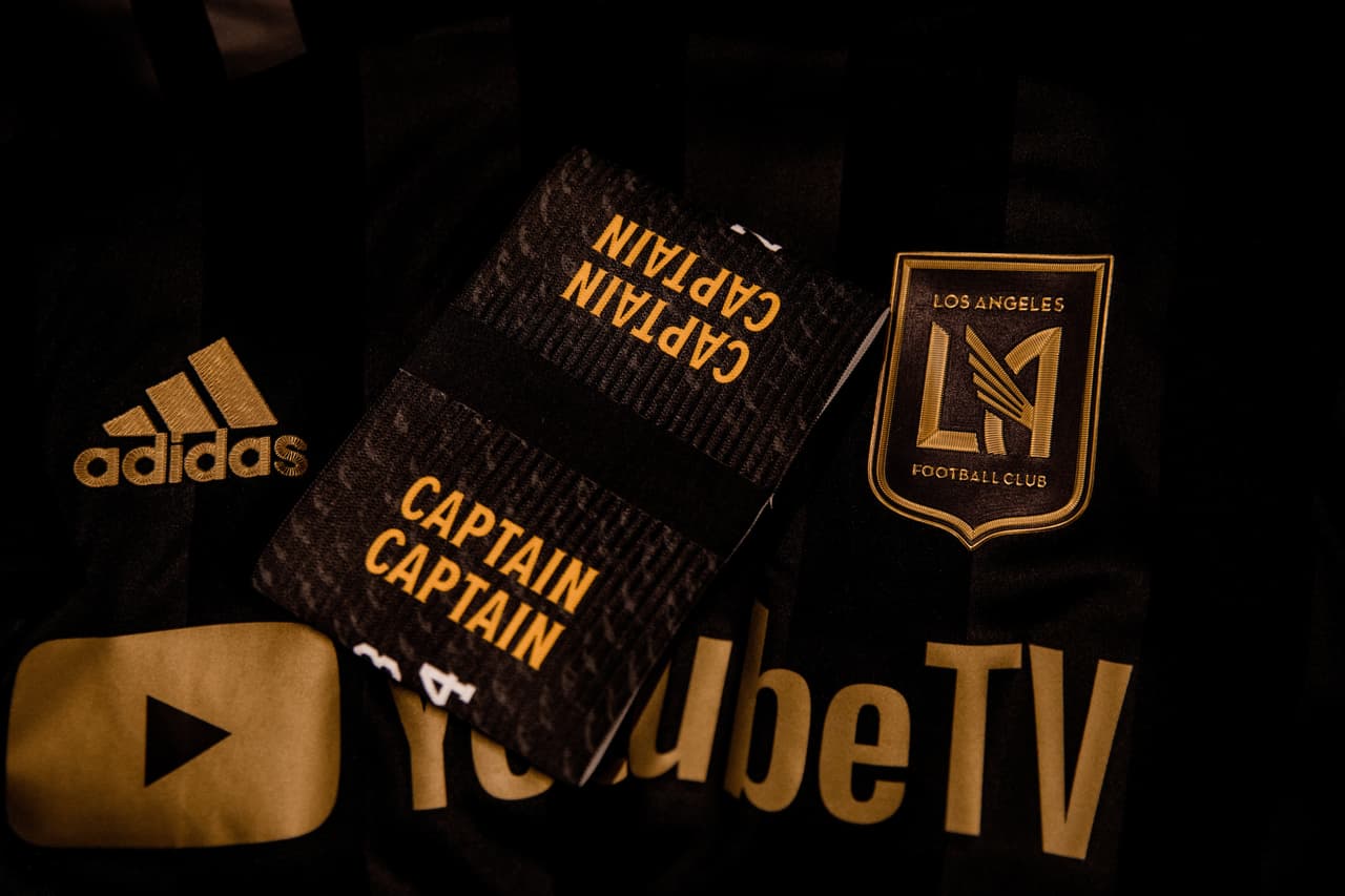 ¡Homenaje emotivo y sentimental tributo a Kobe Bryant! Así se vivió el ambiente en el Banc of California Stadium para el juego entre LAFC y León en la Liga de Campeones de la Concacaf.