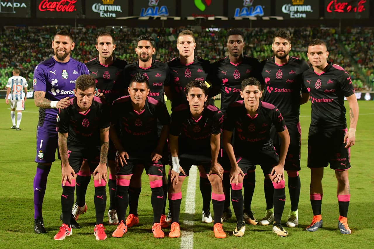 Santos no ha tenido un buen torneo y aunque tienen un partido pendiente ocupa la décimo tercera posición en la tabla general con 16 puntos totales.