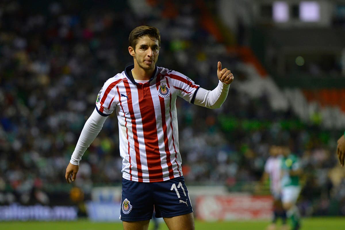 Chivas rompió demasiado tarde su racha de seis partidos sin ganar ya que no tiene opción de clasificar a la Liguilla en la última jornada.