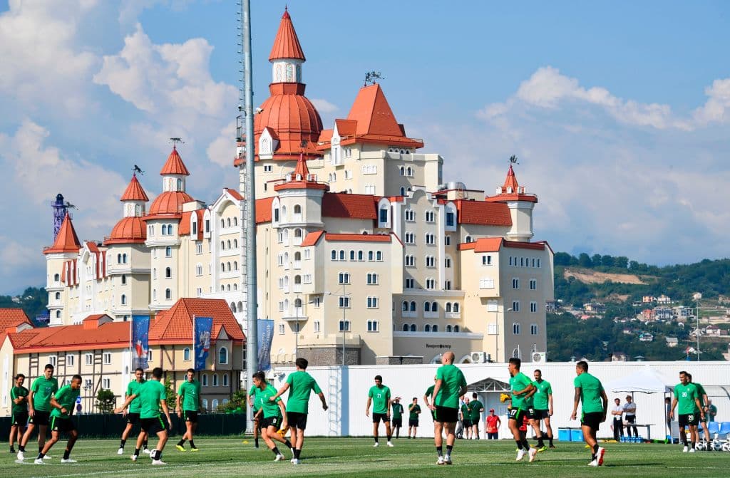 Las selecciones de Australia y Perú cerraron su preparación para que lo podría ser el último juego de ambas oncenas en este Mundial. Los sudamericanos están eliminados, no así los oceánicos.