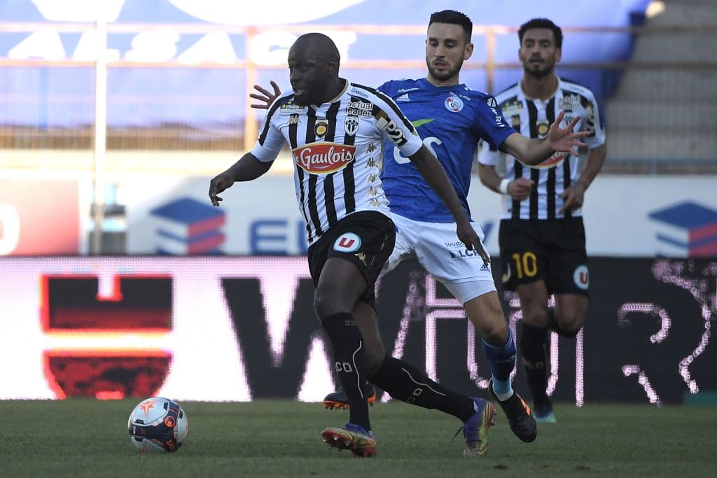 Strasbourg y Angers no se hacen daño y se conforman con un 0-0.