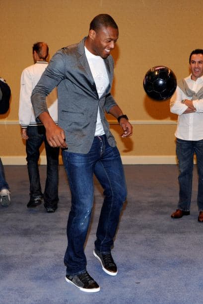 Y Baptista le hizo 'segunda' en una improvisada competencia de talento.