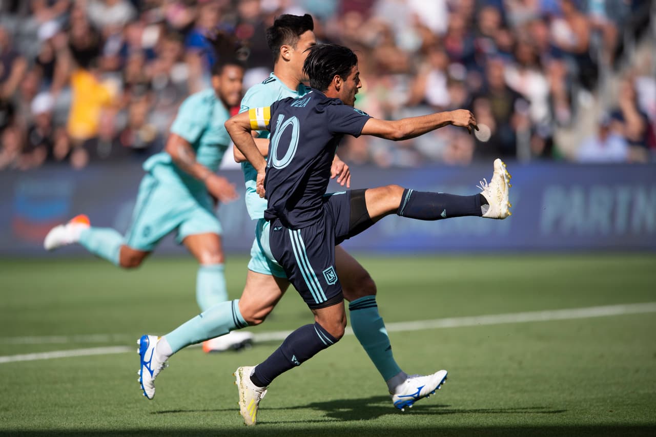 Carlos Vela fue difícil de contener para sus rivales desde los primeros minutos, donde LAFC se fue en ventaja.
