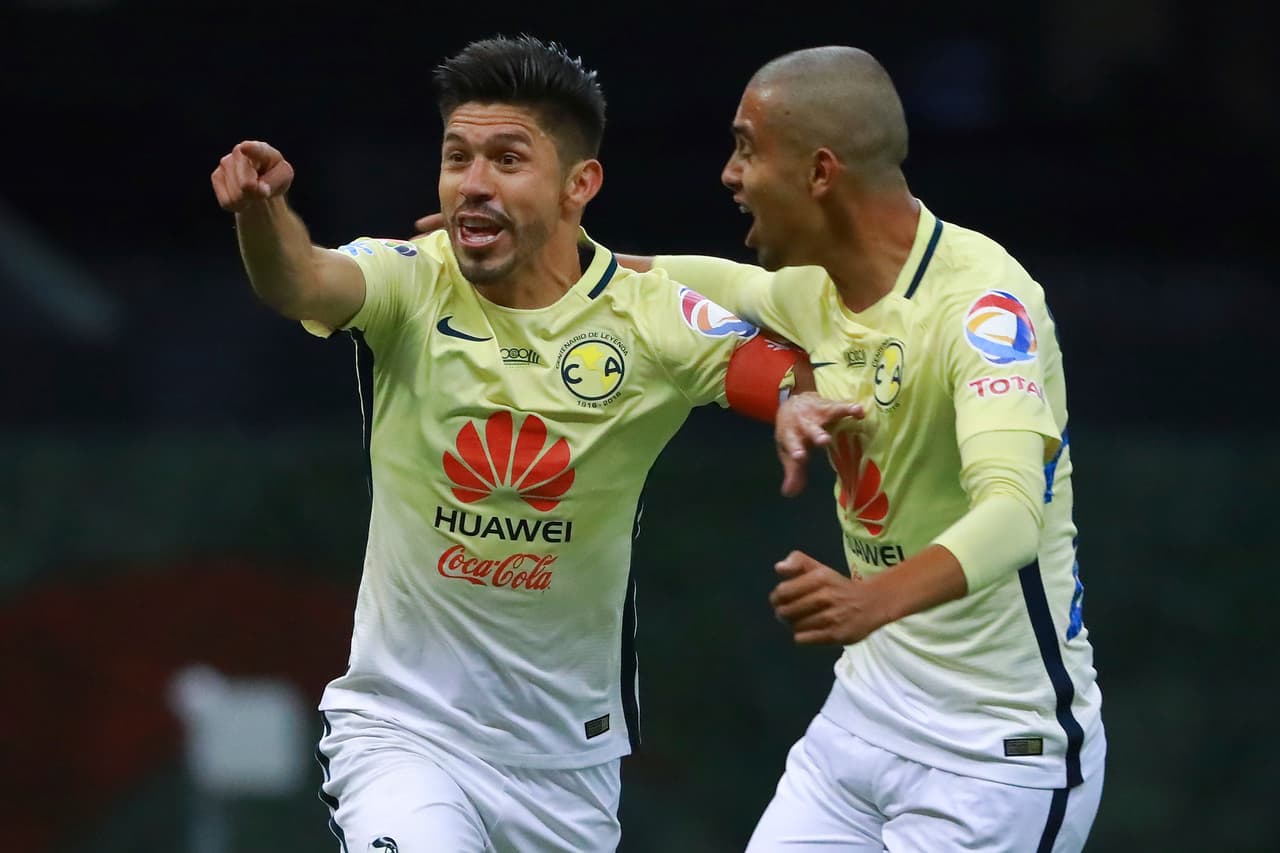 América es, junto con Chivas, el equipo más veces campeón del fútbol mexicano, además de haber ganado cuatro veces la Liga de Campeones de Concacaf.
