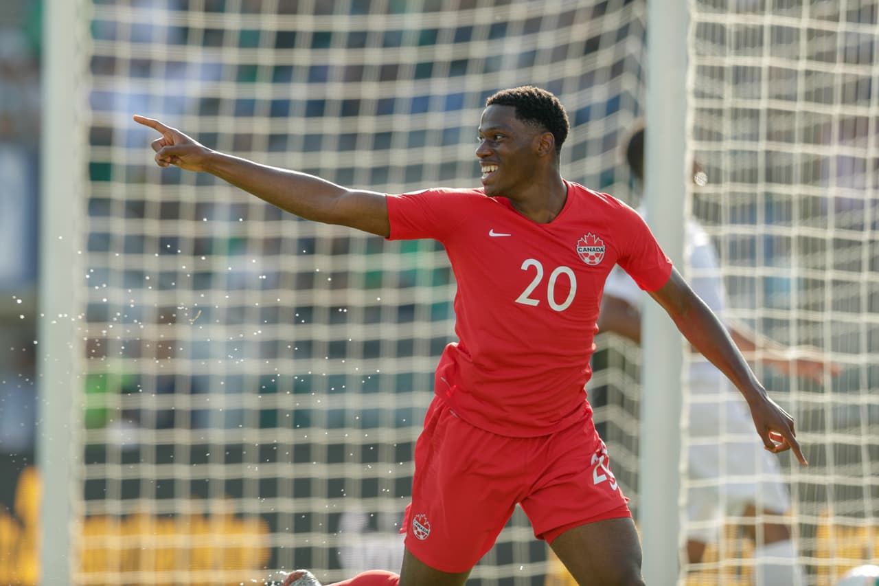 El casaca '20' de Canadá tuvo un buen partido y muestra de ello fueron las dos anotaciones.